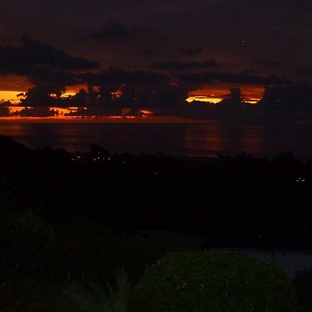 Flamboyant Ocean View - Ex Hillside Haven Apartment Tamarin Exterior foto