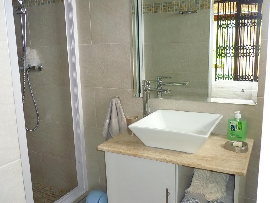 Flamboyant Ocean View - Ex Hillside Haven Apartment Tamarin Exterior foto
