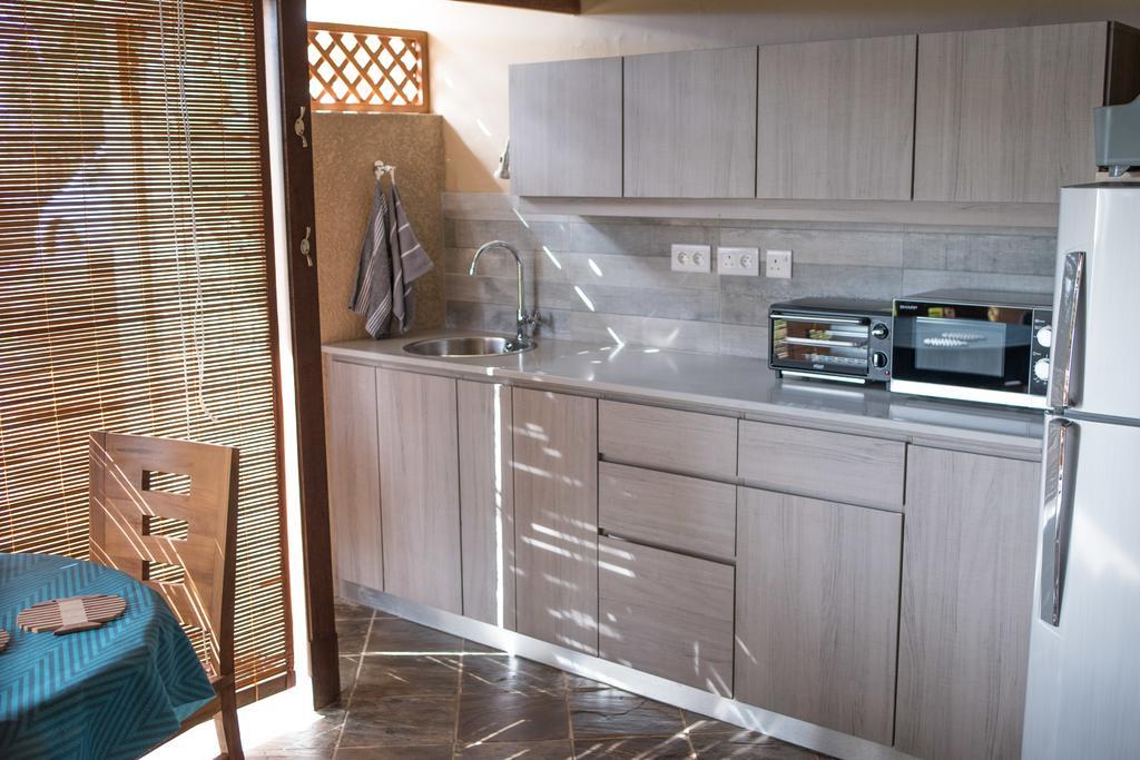 Flamboyant Ocean View - Ex Hillside Haven Apartment Tamarin Exterior foto